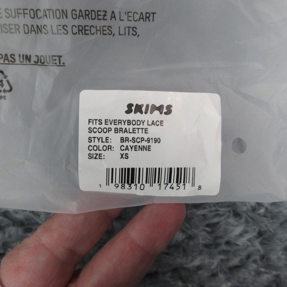 Skims Fits Everybody Lace Bralette Womens XS Cayenne Scoop Bra Wireless NWT - Picture 3 of 9